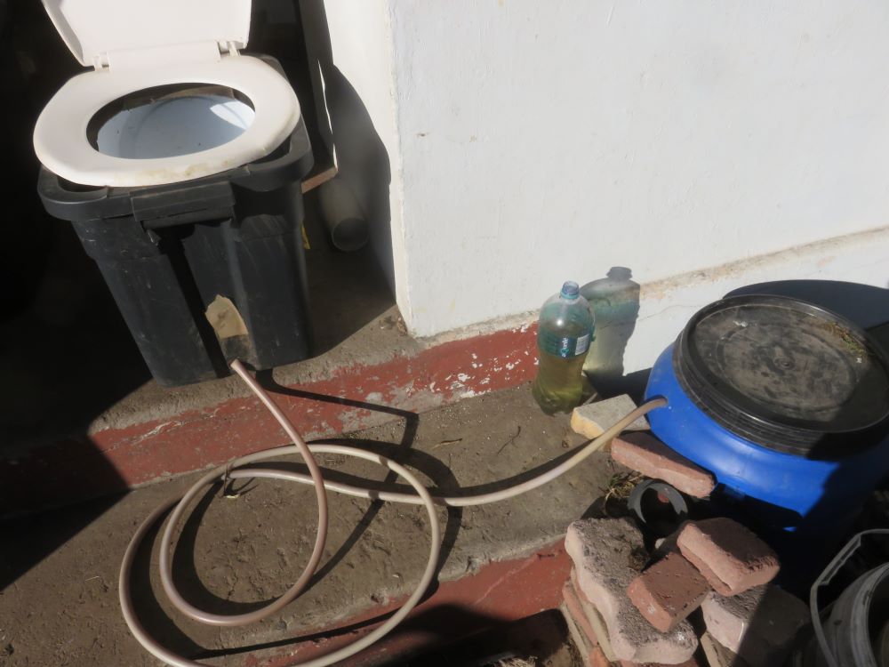 Building a urinal for soil fertility